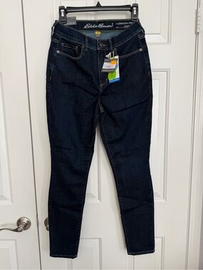 NWT Eddie Bauer Women's 6 Jeans
